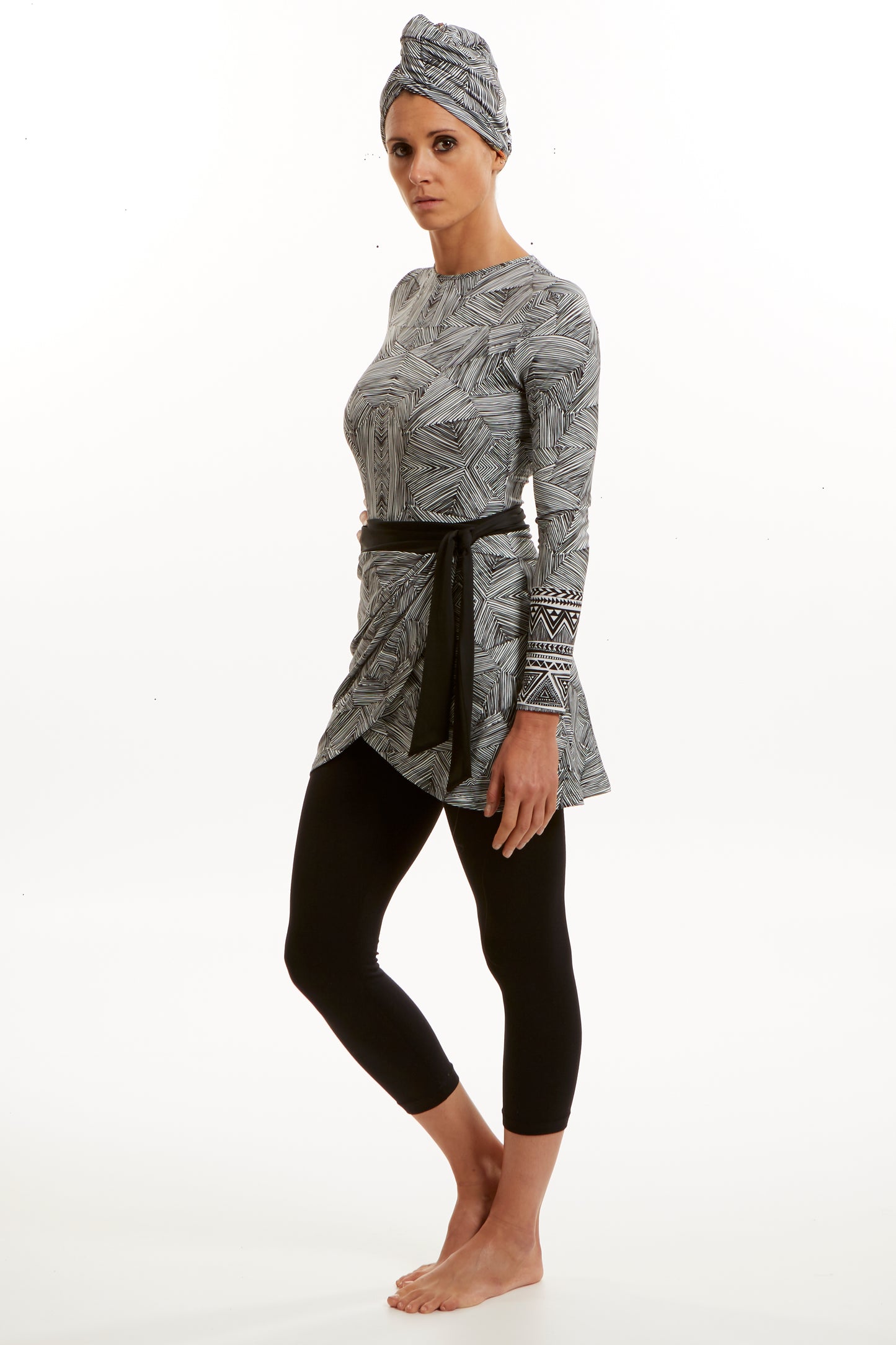 SARA LONG SLEEVES SWIMSUIT